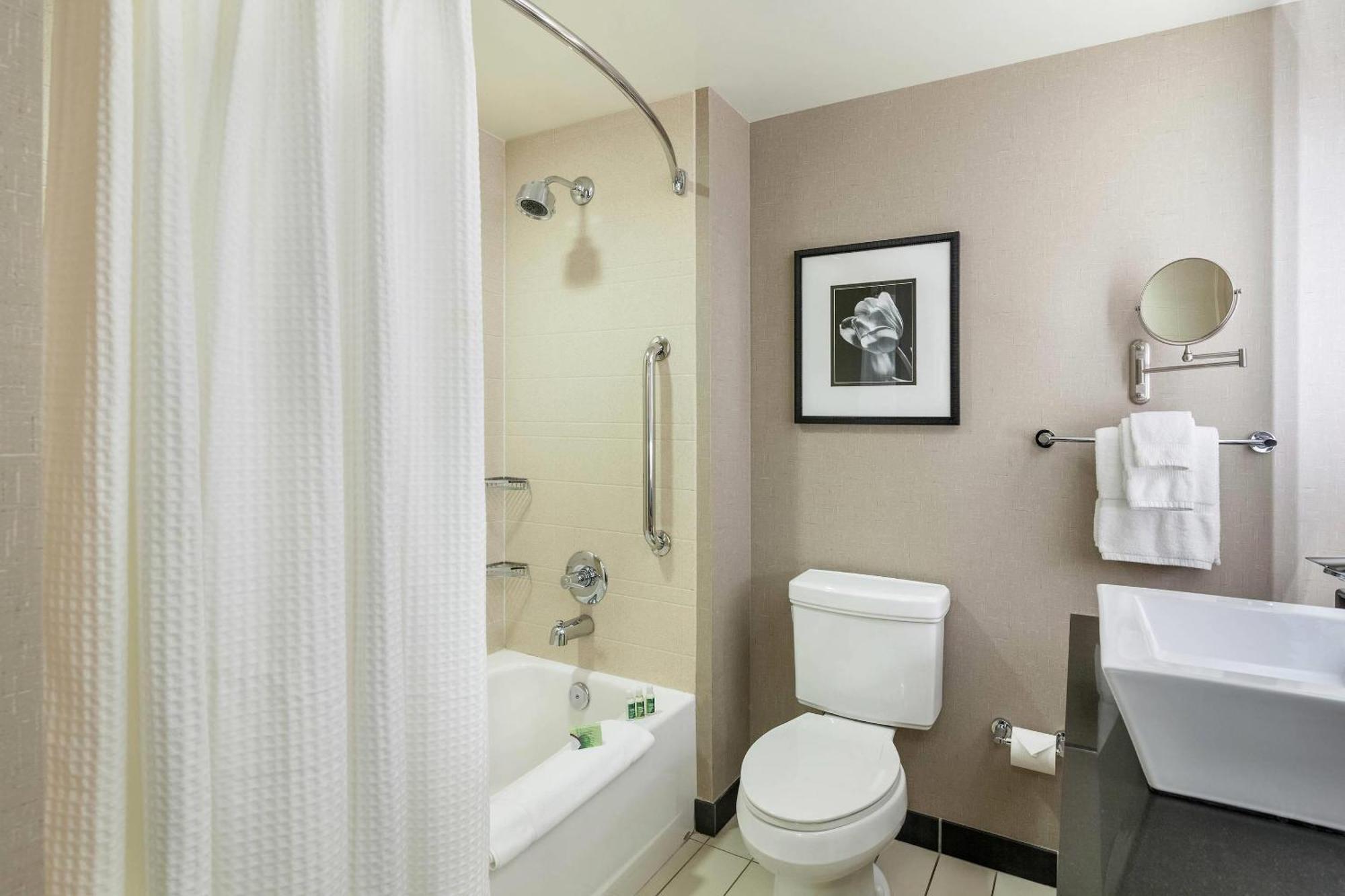 Hotel Cambria - Downtown