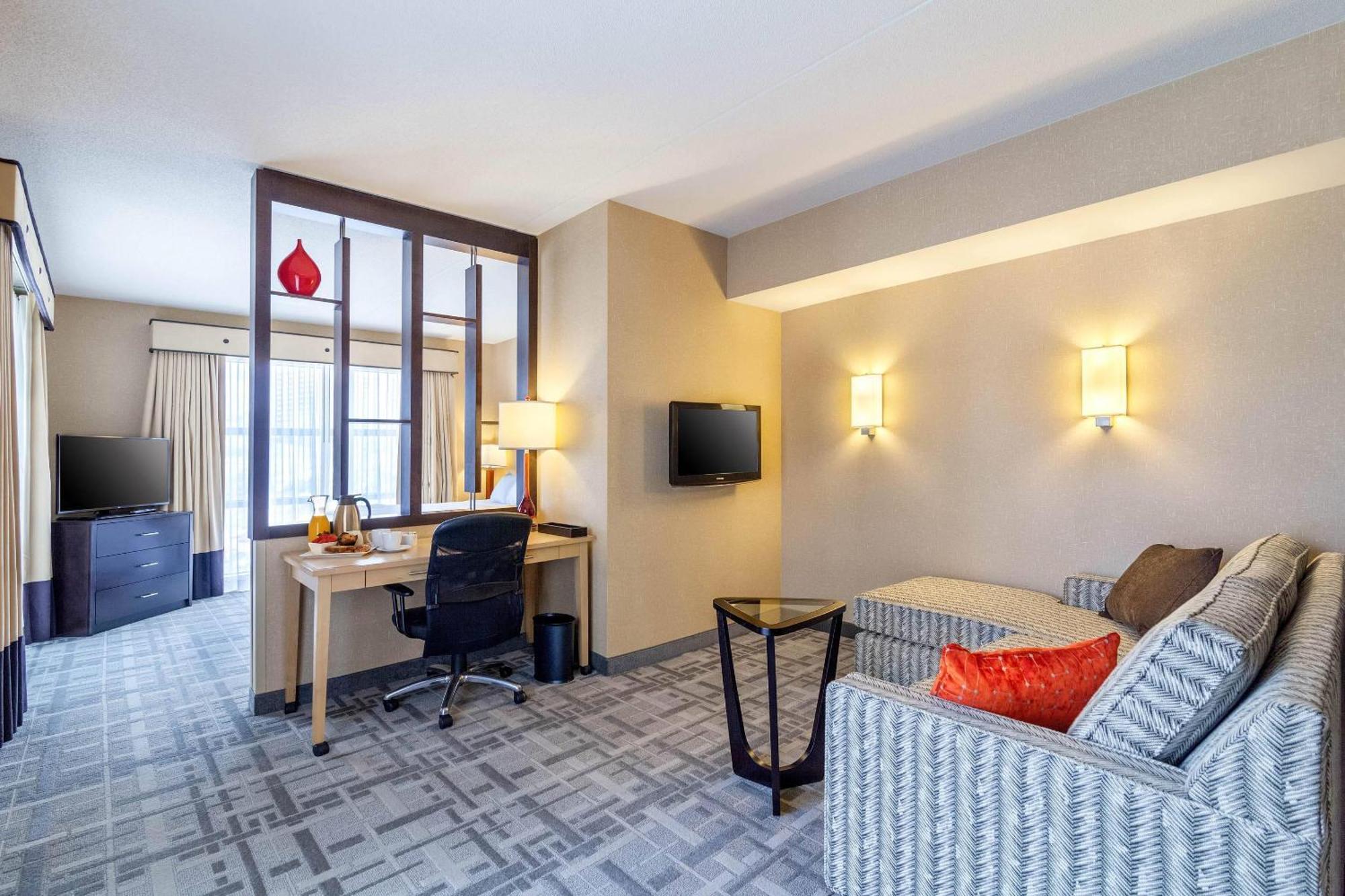 Hotel Cambria - Downtown Pittsburgh