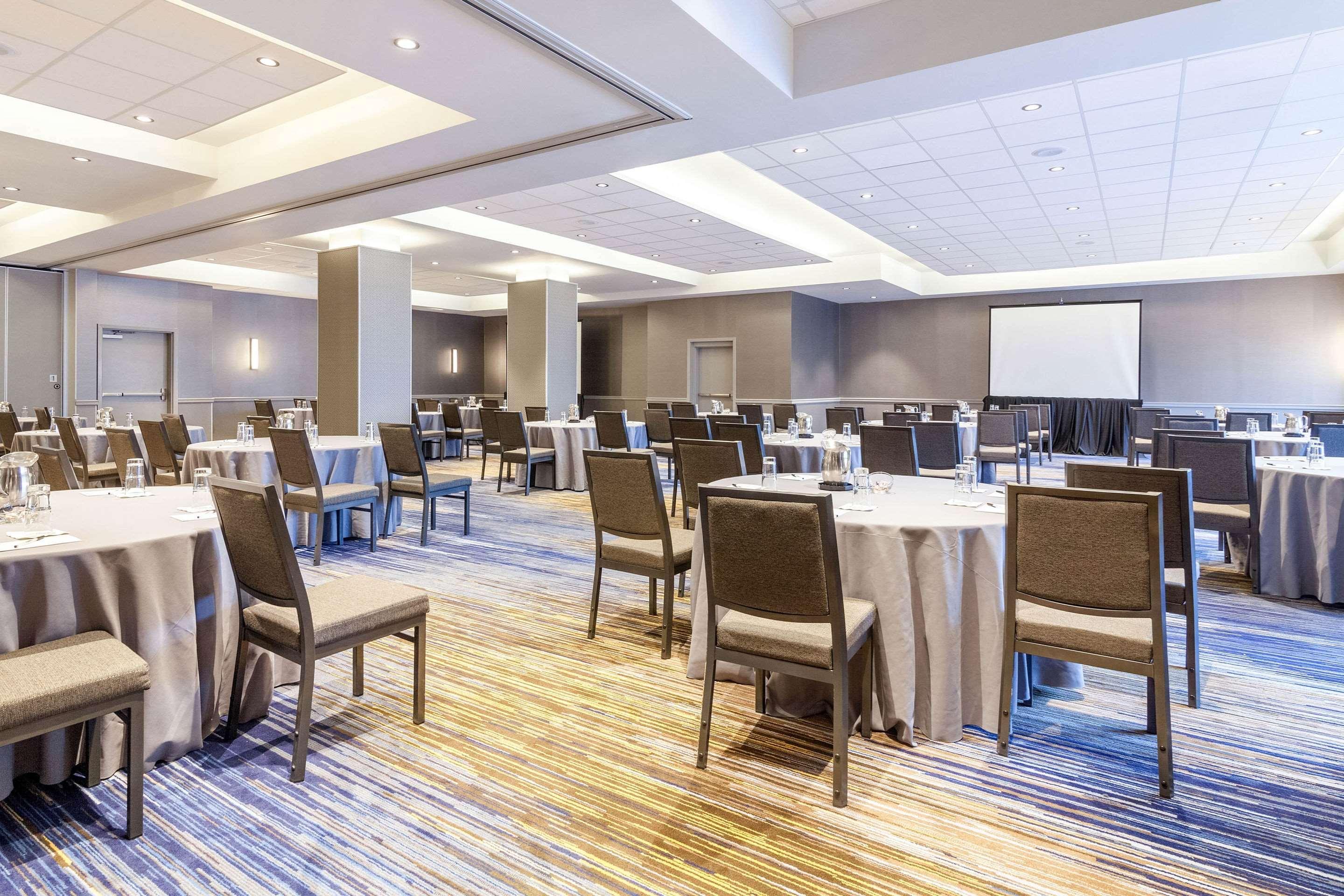 Cambria - Downtown 4*