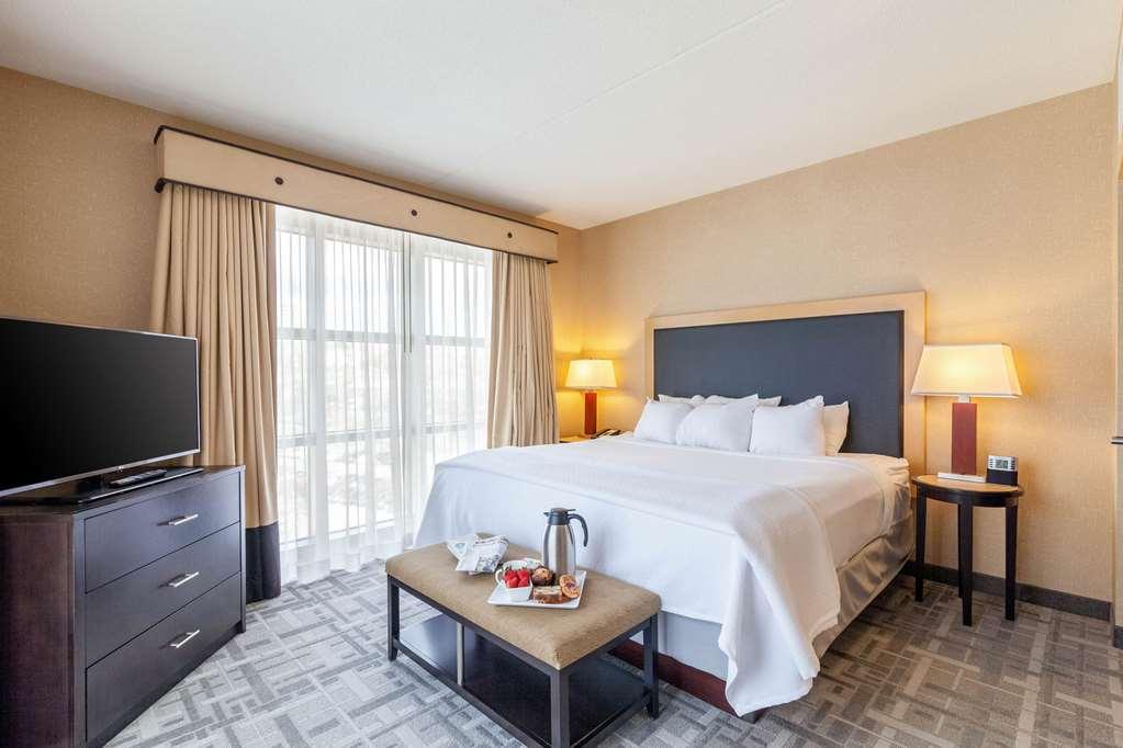 Cambria - Downtown 4*